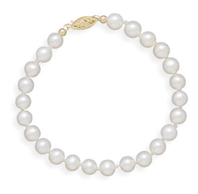 8" 5.5-6mm Cultured Freshwater Pearl Bracelet
