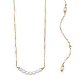 Beautiful 14/20 Gold Filled Cultured Freshwater Pearl Back Drop Necklace