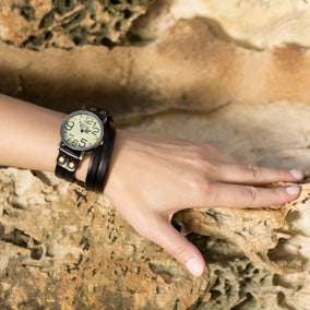 Black Leather Fashion Wrap Watch with Oversized Numbers