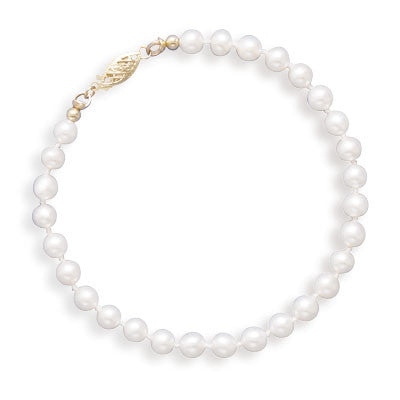 8" 5-5.5mm Cultured Freshwater Pearl Bracelet