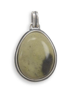 Chita Serpentine Pendant