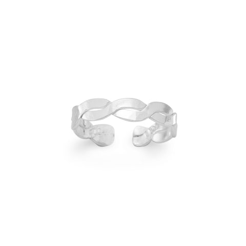 Polished Twist Toe Ring